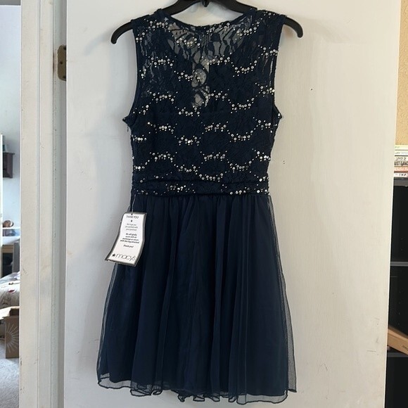 Speechless Semi Formal Fit & Flare Cocktail Sequin Lace Sheer Navy Dress 7 - Picture 3 of 5